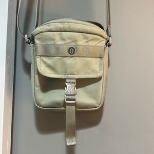 Lulu Lemon cross body bag